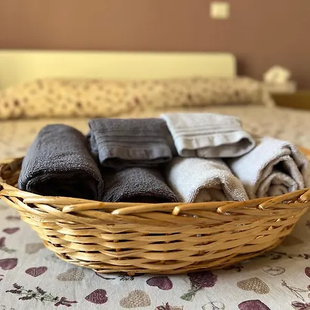 La Rosa Dell'etna - Completo Apartment