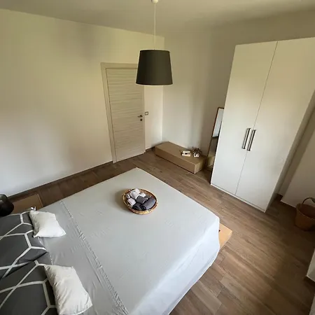 Apartment La Rosa Dell'etna - Completo