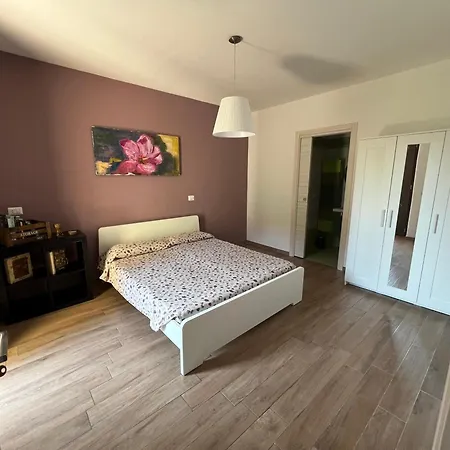 La Rosa Dell'etna - Completo Apartment