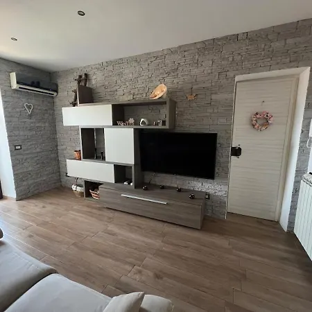 La Rosa Dell'etna - Completo Apartment Valverde (Sicily)